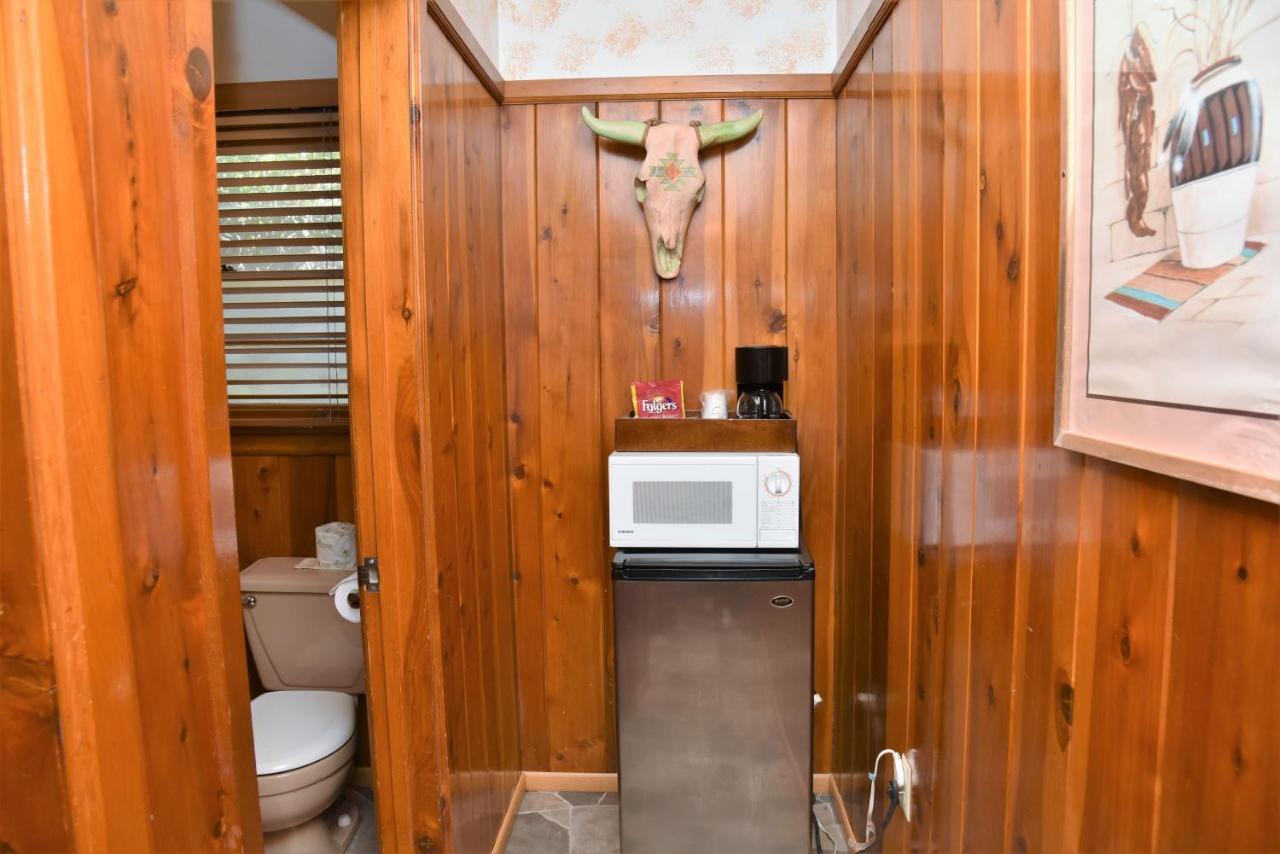The Kern Lodge カーンビル エクステリア 写真