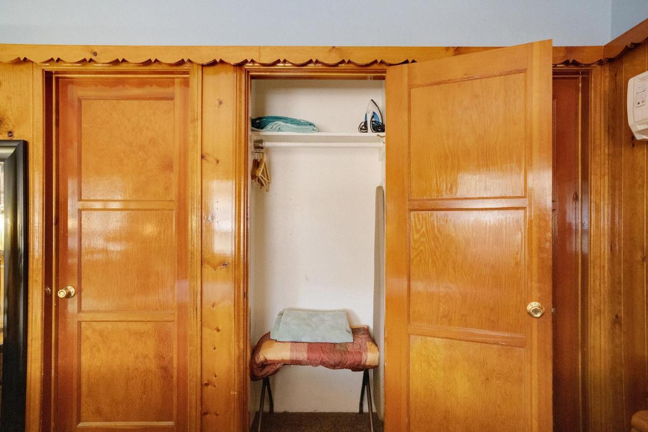 The Kern Lodge カーンビル エクステリア 写真
